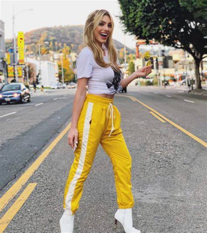 23 Lele Pons Insanely Hot halfnude photos You won&rsquo;t regret seeing!