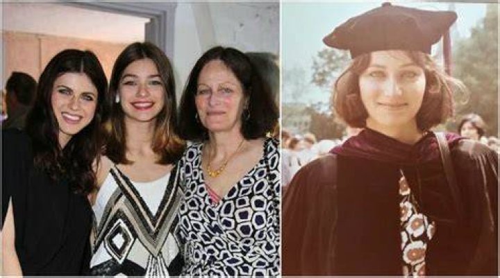 41+ Alexandra Daddario Parents Images