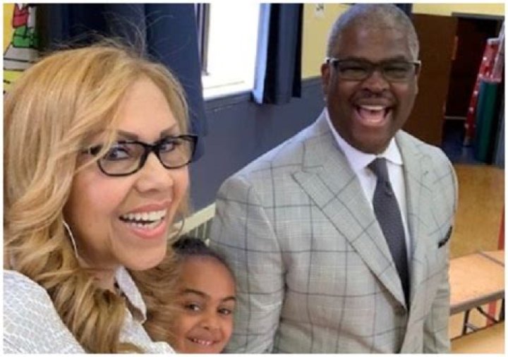 5 Facts about Charles Payne's Wife Yvonne Payne