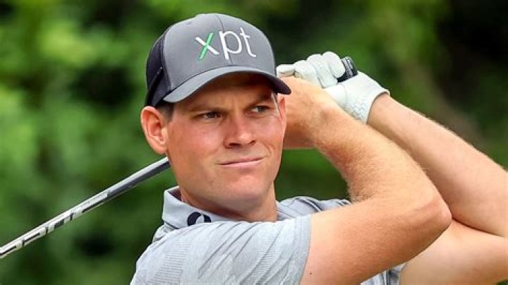 Adam Schenk leads Jordan Spieth, Tommy Fleetwood by one at Valspar