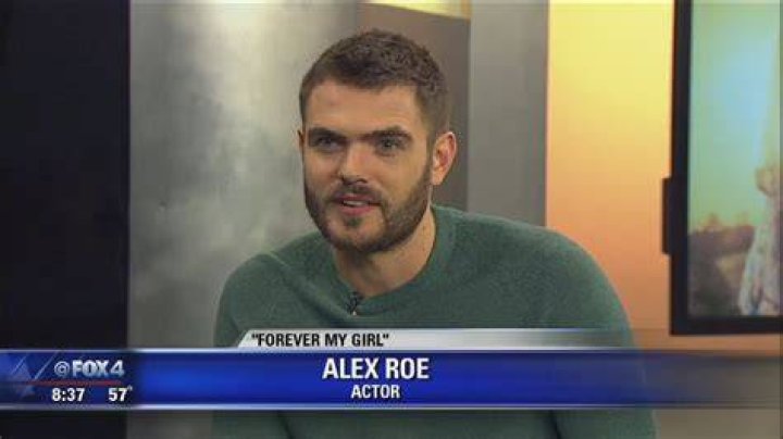 Alex Roe Talks Forever My Girl, His Singing Ability, and More Coveteur