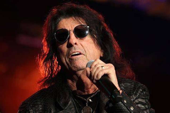 Alice Cooper Detroit City 2020 Alice Cooper z različnimi koncertnimi