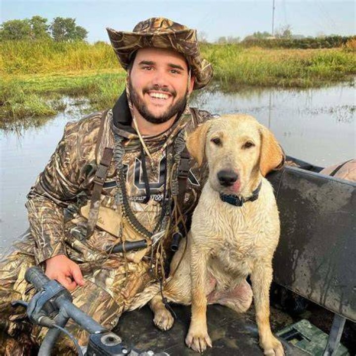 Andrew Flair age, net worth, bio, height, wife, where does he live
