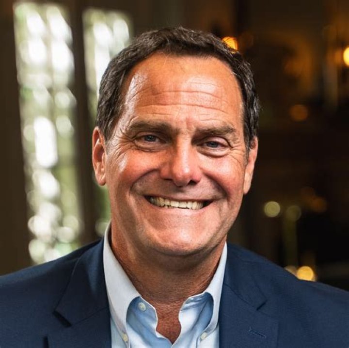 Andy Buckley