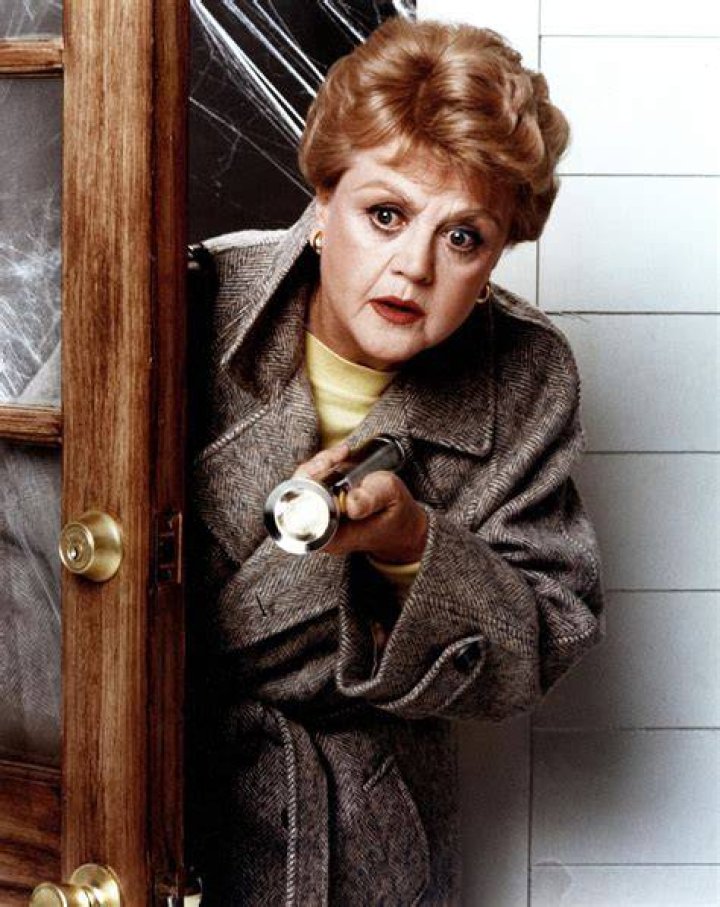 Angela Lansbury, 'Murder She Wrote' star, dies at 96 WVUA 23