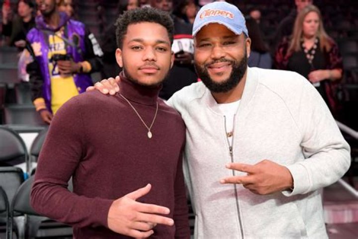 Anthony Anderson and Nathan Anderson Celebrities at the Emmys 2015