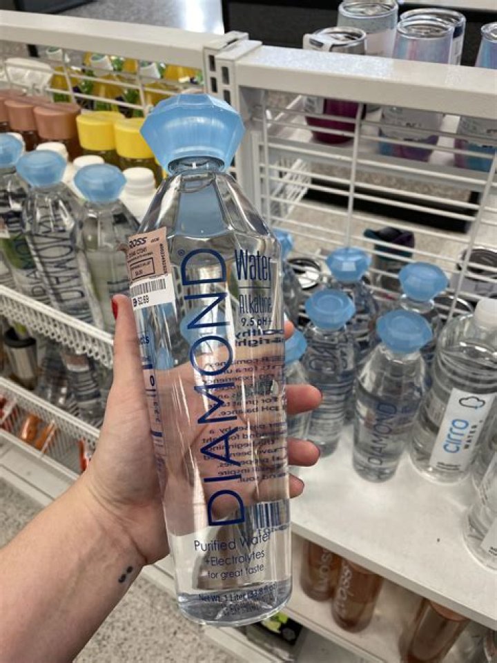 Asa&rsquo;s diamond water spotted at Ross where it belongs 💎😂 r/ShahsOfSunset
