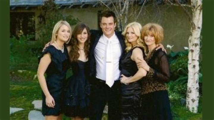 Ashlee Duhamel Who is Josh Duhamel's sister Dicy Trends