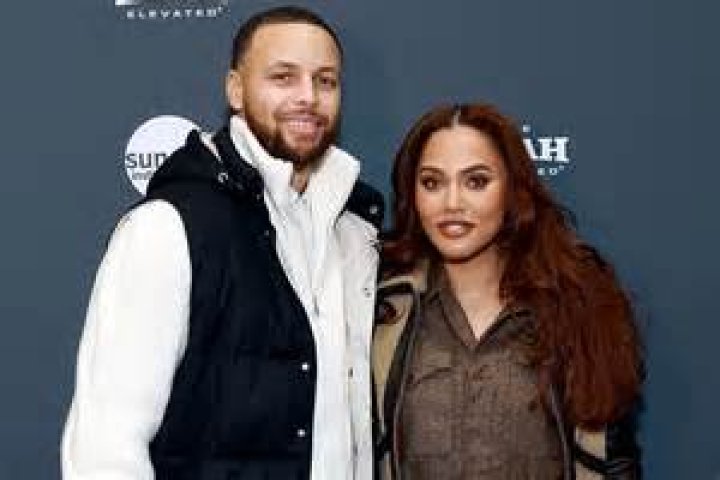 Ayesha Curry Shares How She's Working to 'Feel Strong in My Skin' After