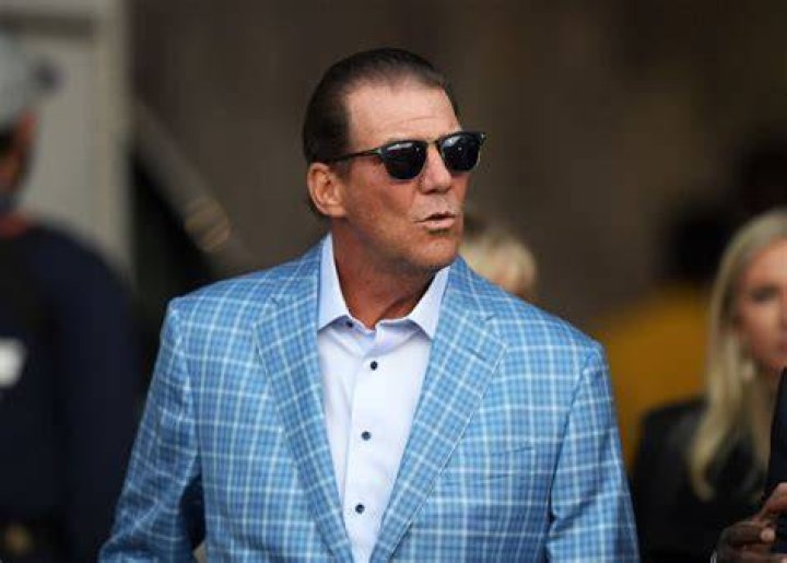 Baltimore Ravens owner Steve Bisciotti rankes as 9thrichest NFL owner