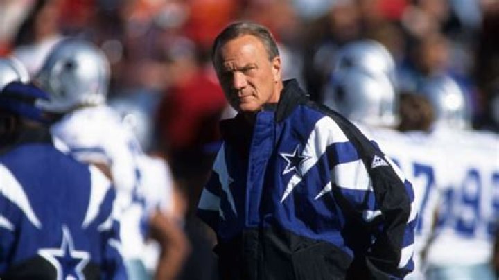 Barry Switzer says if Cowboys would've listened to him, 1995 NFC