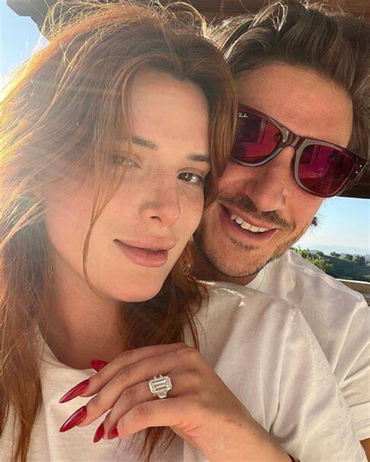 Bella Thorne, Producer Mark Emms Are Engaged Details Us Weekly