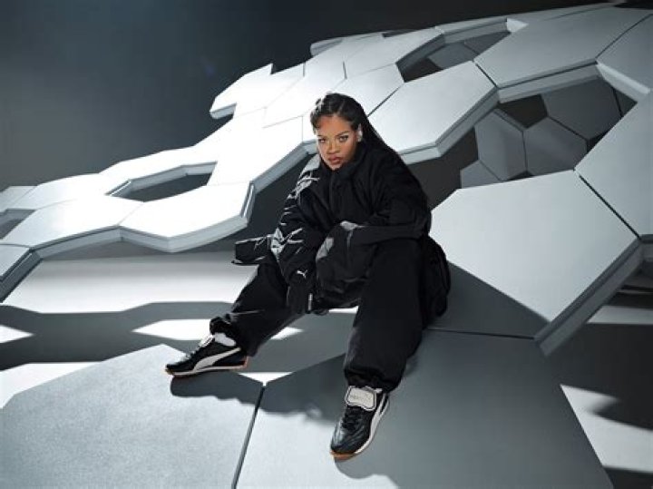 Black Is Beautiful, Puma Rihanna, Rihanna Fenty, Shakira, Celebrity