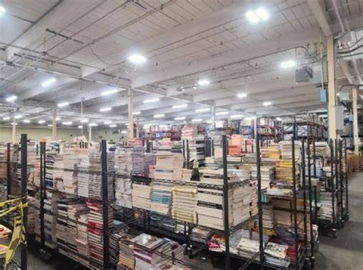 BOOK WAREHOUSE OUTLET 1859 Dacusville Hwy, Easley, South Carolina