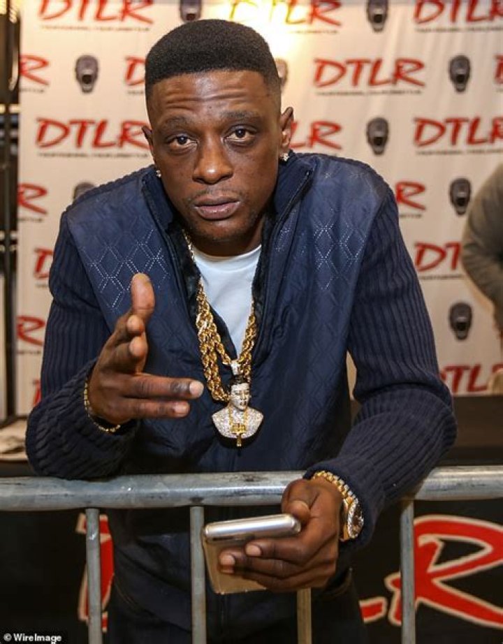 Boosie Badazz music video erupts into chaos and sees one man, 22