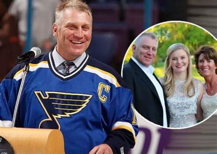 Brett Hull Remains Amicable With ExWife Despite Being Divorced