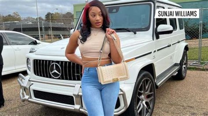 Bring It star Sunjai Williams' Fierce 21st Birthday Photo Shoot