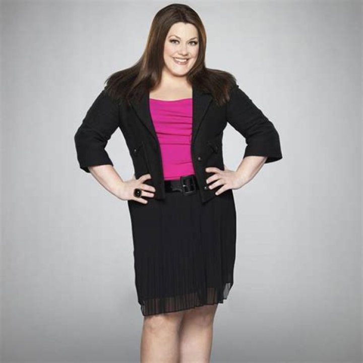 Brooke Elliott Biography, Age, Height, Family, Husband & Net Worth