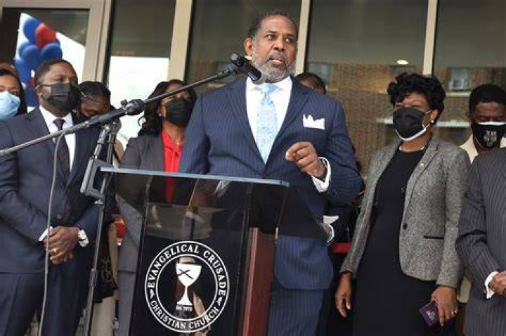 Brooklyn Sen. Kevin Parker is running for NYC comptroller