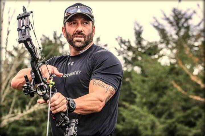 Cameron Hanes' Net Worth