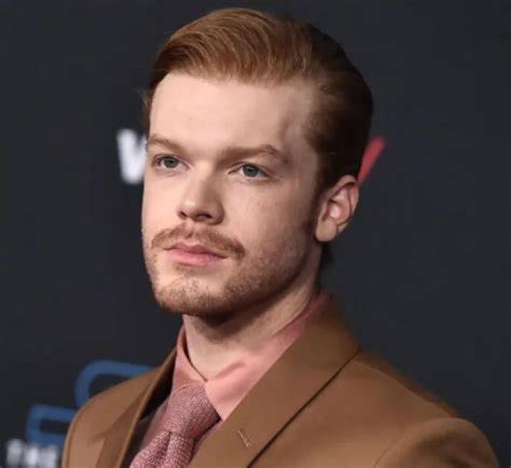 Cameron Monaghan Bio, Age, Height, Net Worth, Girlfriend, Dating