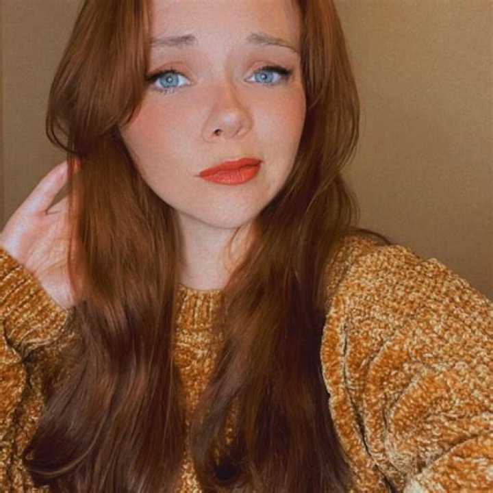 Cara Parrish Bio, Wiki, Age, Boyfriend, Net Worth, Career TBLE