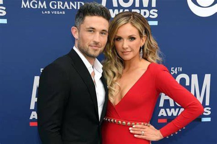 Carly Pearce reflects on Michael Ray divorce 'It was so embarrassing