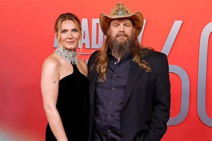 Chris Stapleton and wife leave fans in tears over heartbreaking