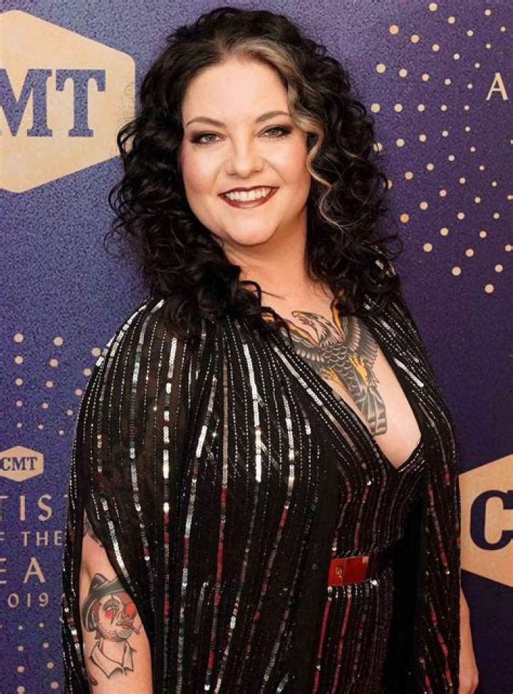 CMT Honor Ashley McBryde with Breakout Artist of the Year Award