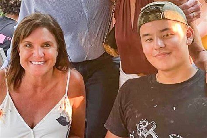 Collin Gosselin Bio, Age, Net Worth, Career, Parents, Girlfriend TRAN