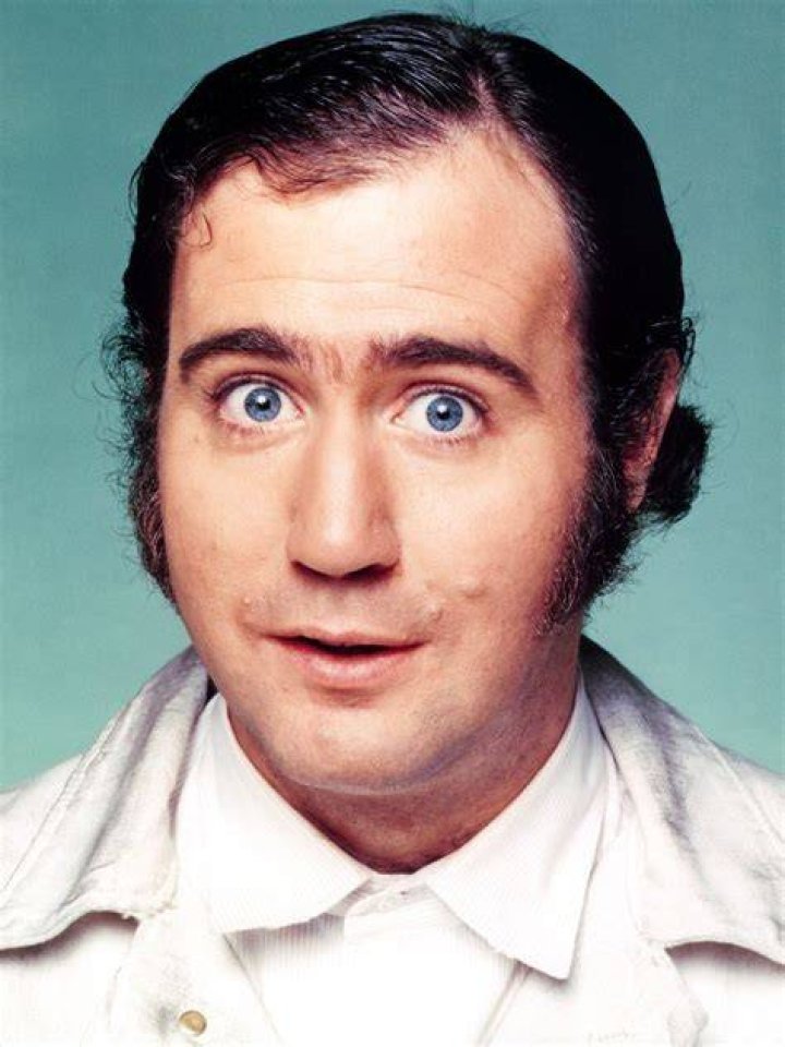 Comedian Andy Kaufman 'faked his death', brother claims BBC News