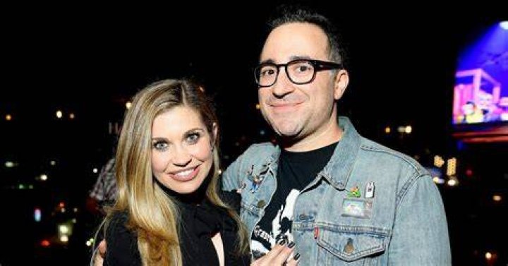 Danielle Fishel Gushes Over Boyfriend Jensen Karp