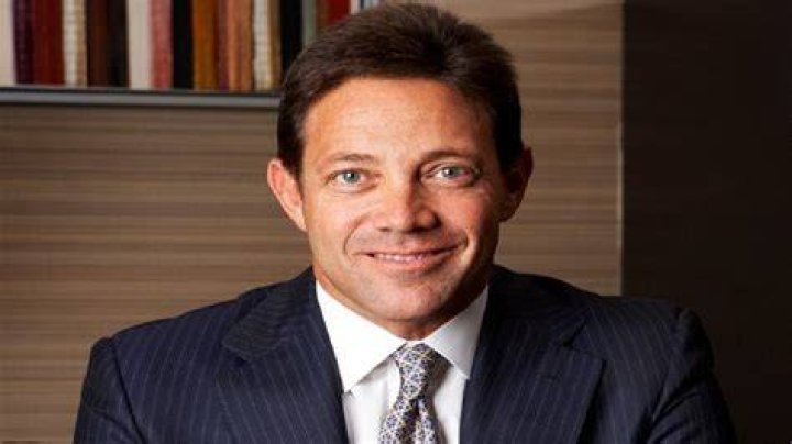 D&egrave; as fhiach Jordan Belfort anis? Celebrity.fm 1 Rionnagan