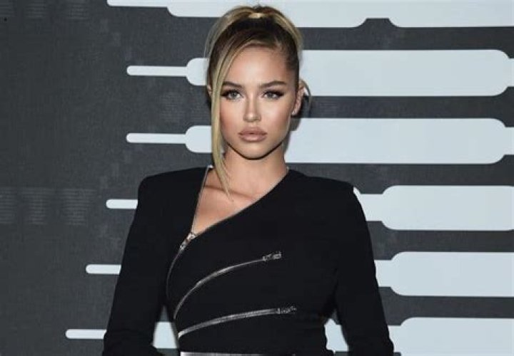 Delilah Belle Hamlin Bio, Net Worth, Parents, Boyfriend, Siblings
