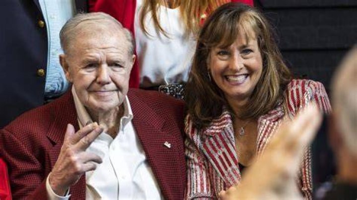 Denny Crum Wife Who Is Susan Sweeney Crum? Wikipedia