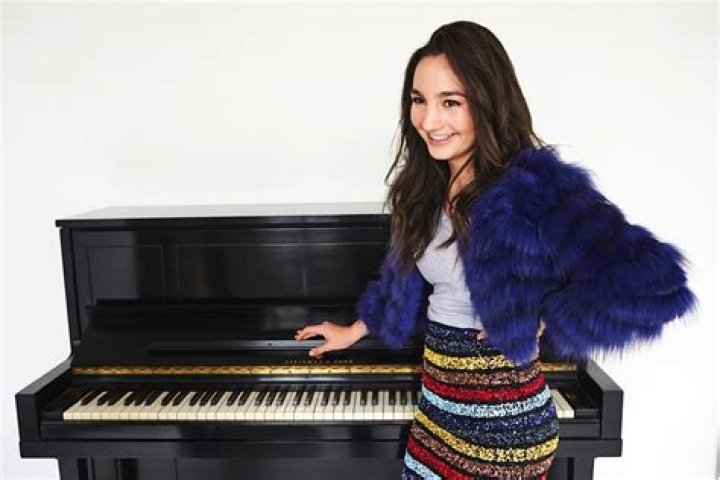 EMILY BEAR discography (top albums) and reviews