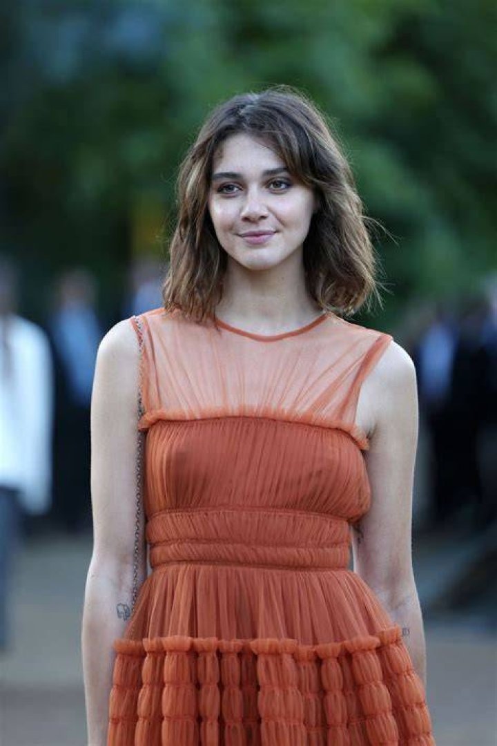 Emma Appleton in 2021 Portrait photography women, Who is jack, Appleton