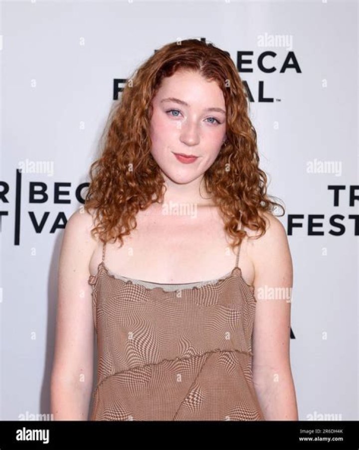 Emma halleen hires stock photography and images Alamy
