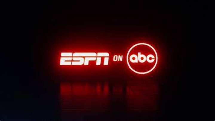 ESPN+ and ABC Combine to Televise UFC Fight Night Holloway vs Kattar