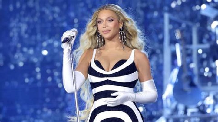 Estimated Net Worth 2023 of Jessica Mediate, Bio Sibling