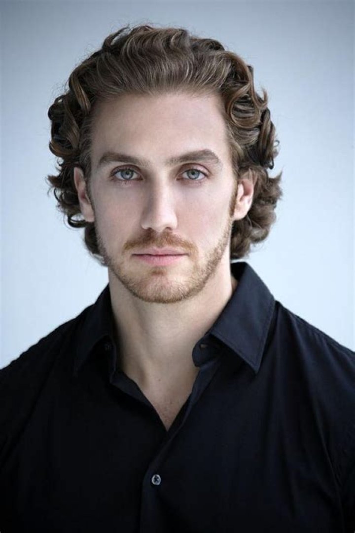 Eugenio Siller Biography IMDb