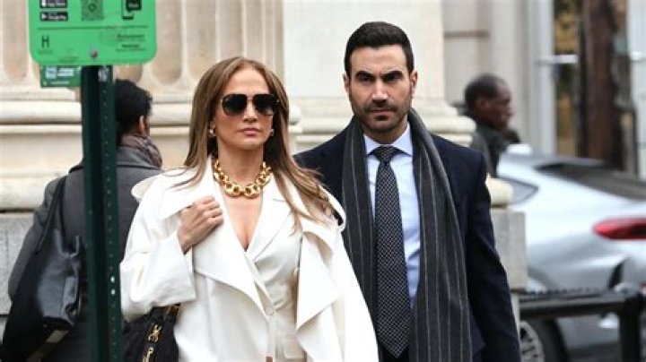 EXCLUSIVE Glowing Jennifer Lopez CONFIRMS pregnant after performance