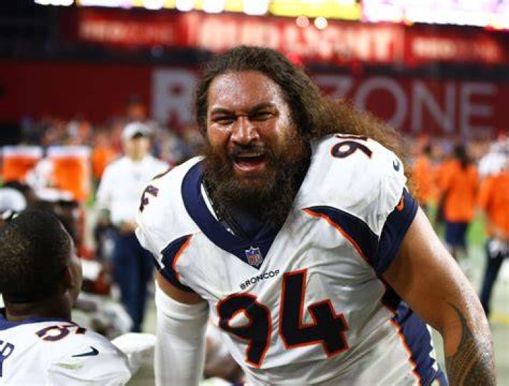 ExNFL star Domata Peko's fatherinlaw sells powerballwinning ticket