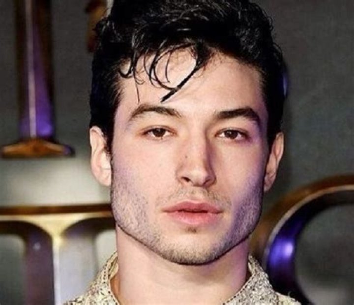Ezra Miller Biography, Age, Net Worth, Movie, Wife, Height, Religion