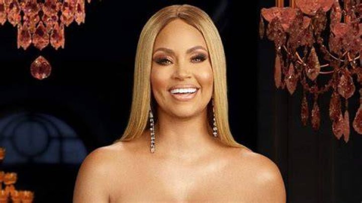 Gizelle Bryant measurements, bio, height, weight, shoe and bra size