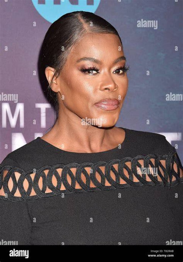 Golden Brooks of 'Girlfriends' Ages like Fine Wine &mdash; See Her Ageless