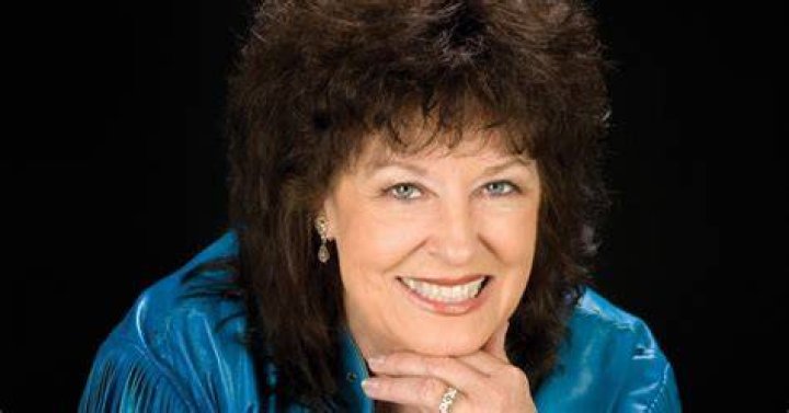 How rich is Leona Williams in 2021? Net Worth Roll
