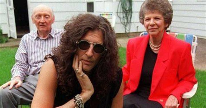 Howard Stern Parents Ray Stern, Ben Stern, Siblings