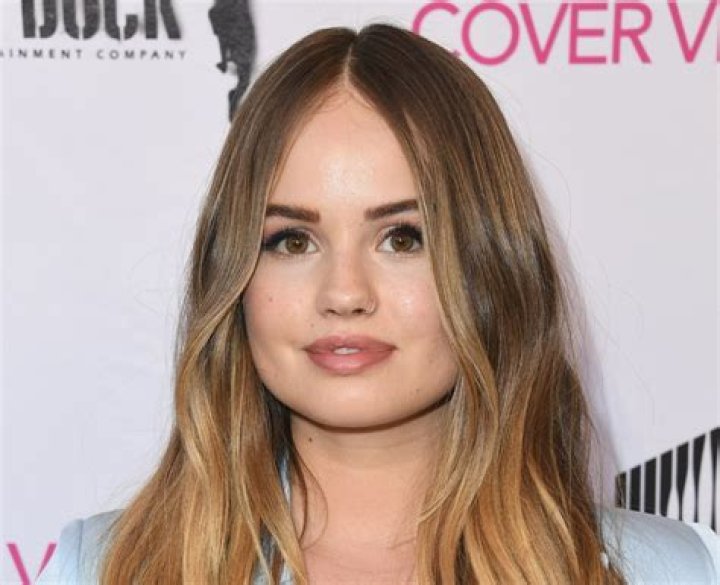 [INTERVIEW] Debby Ryan At &lsquo;Believe&rsquo; Premiere &mdash; Get Her Beauty Must