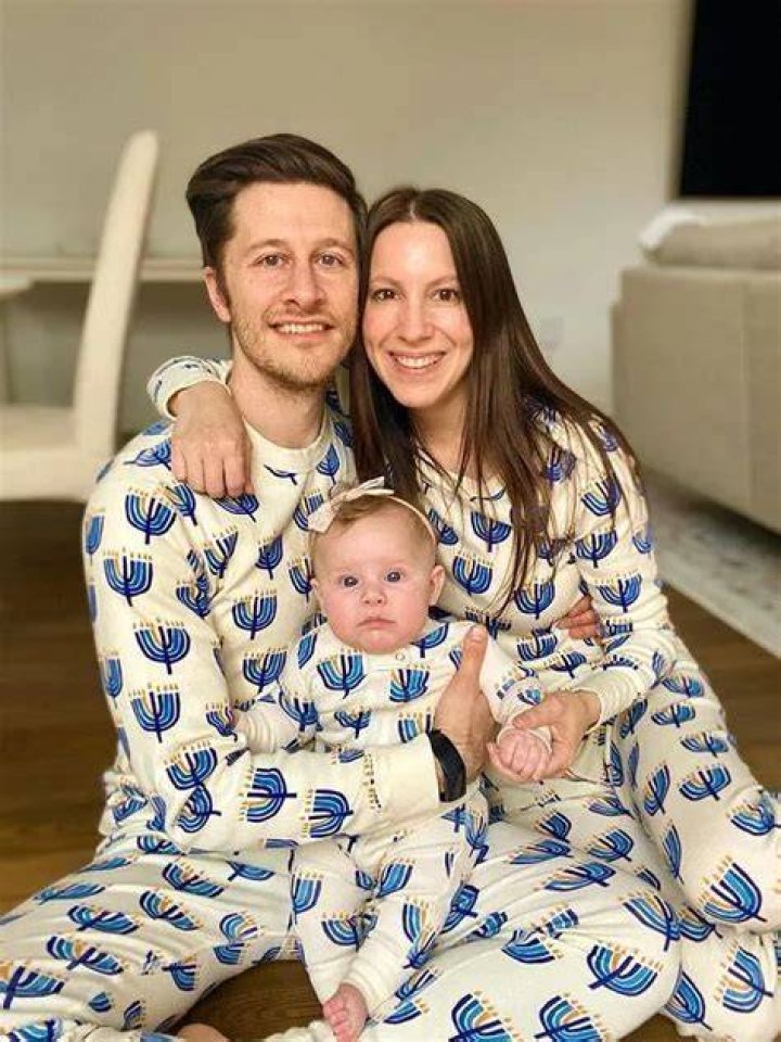 Is David Pakman Married? David Pakman Net Worth, Age, Wife, Height